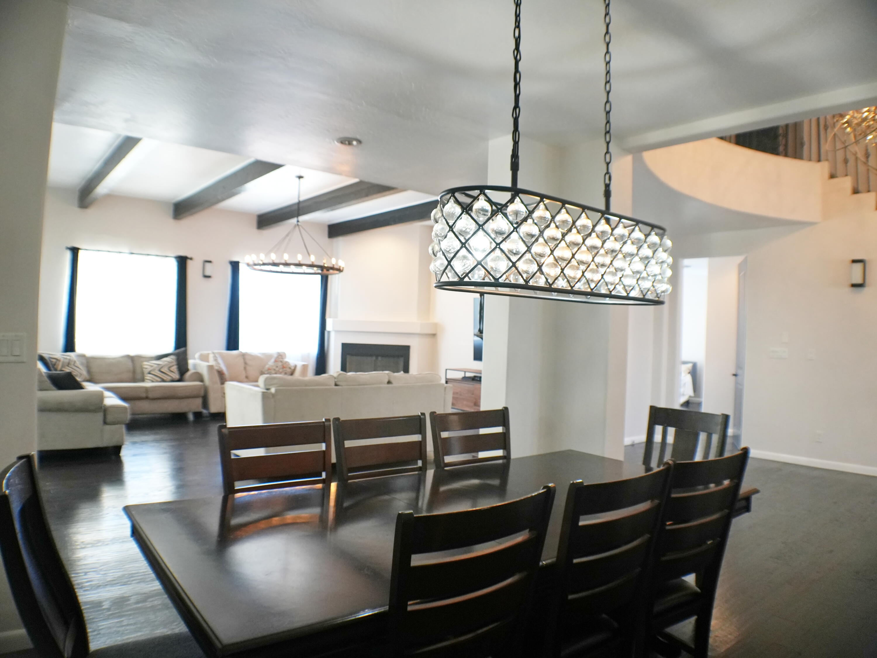 6427 POJOAQUE Drive NW Dining Room