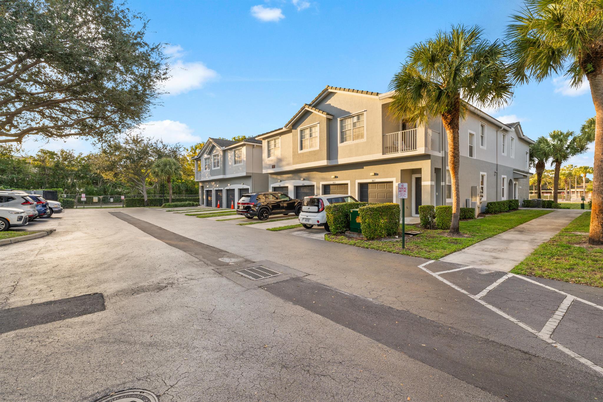 Magnolia Bay Condomimium