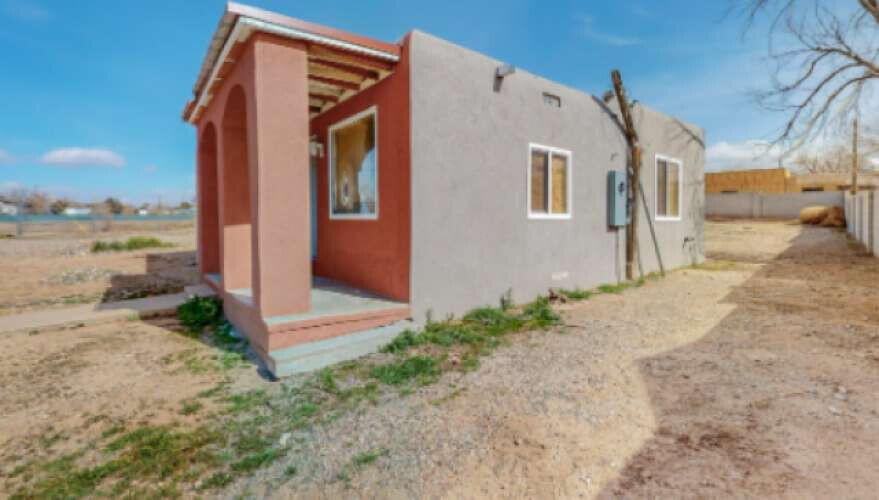 1430 Franciscan Street NE Living Room