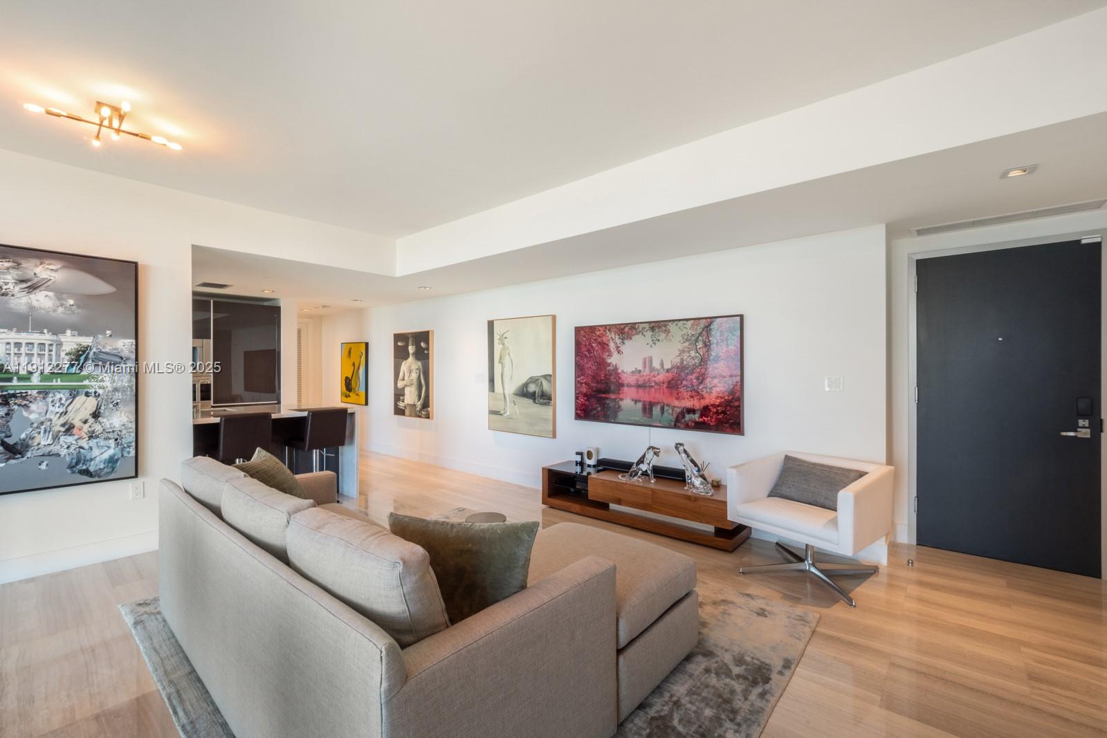 1451 Brickell Ave 2405