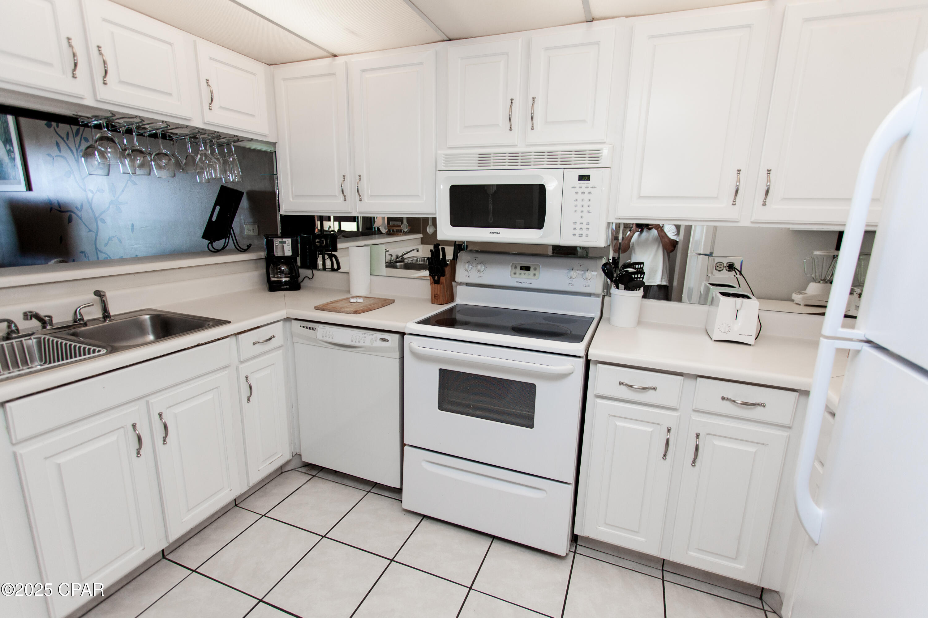 Image 14 For 6213 Thomas Drive 508