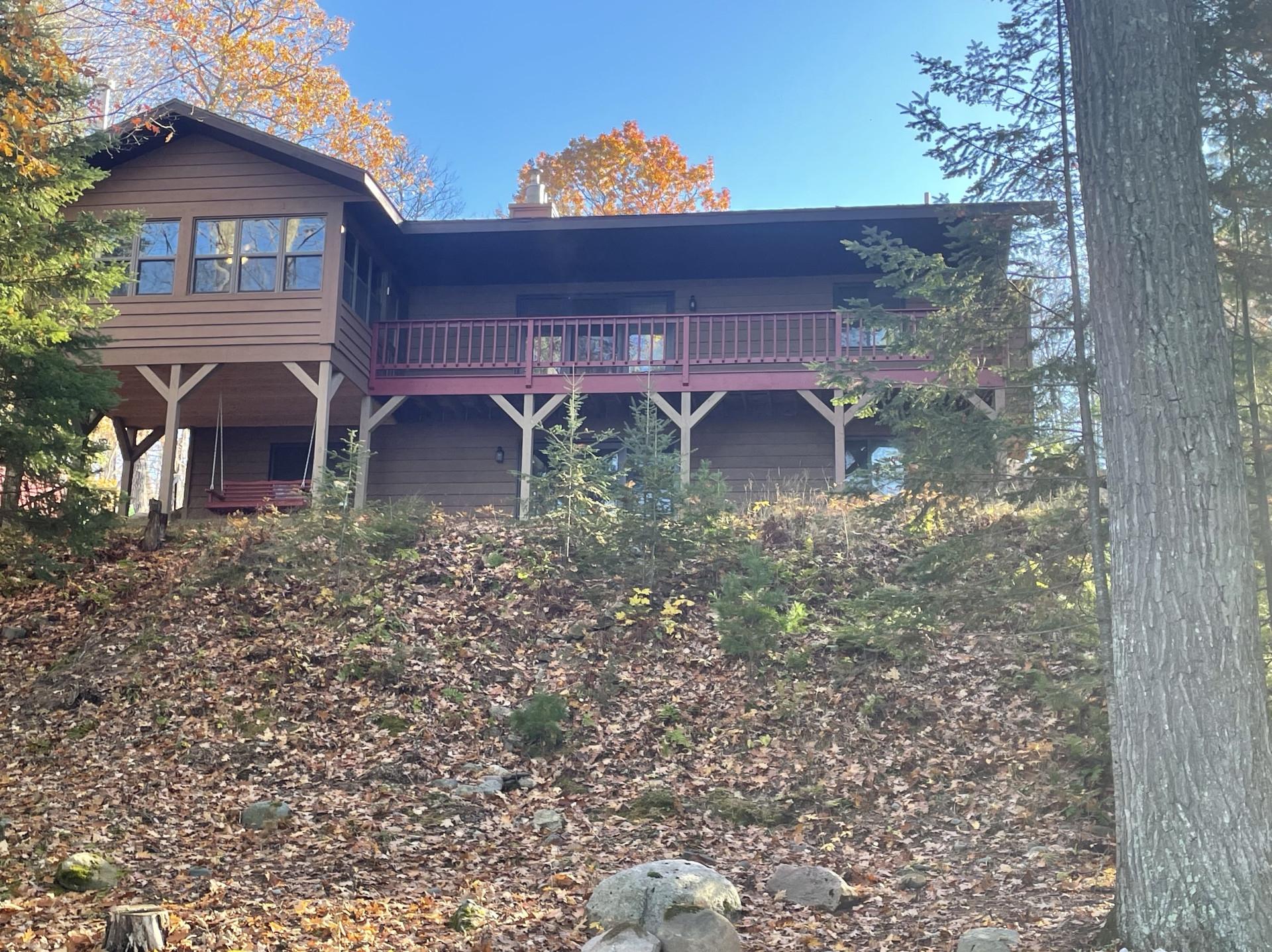 Lac Vieux Desert house picture