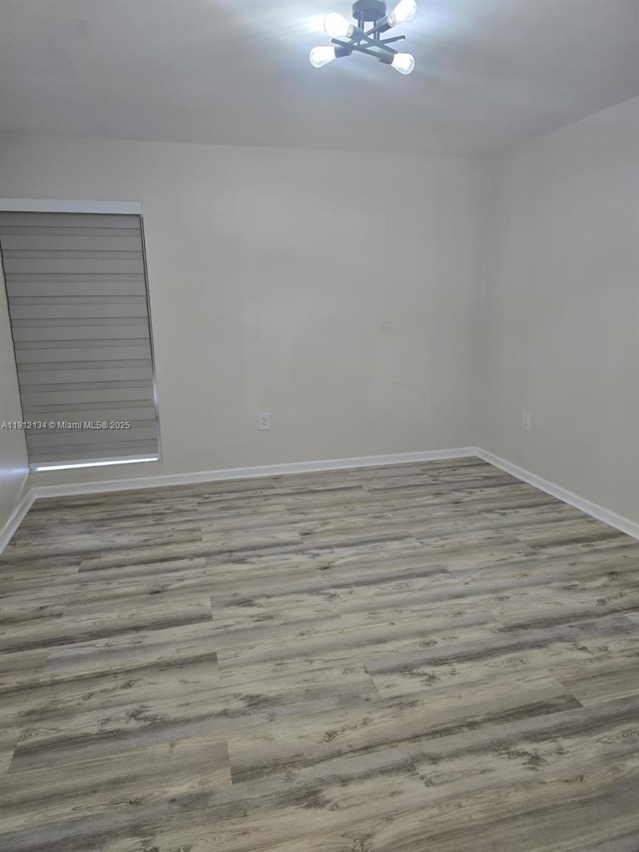 Sunset Villas No 3 Condo