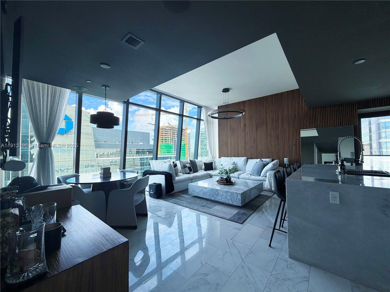 Apartamento en Venta en Miami, FL