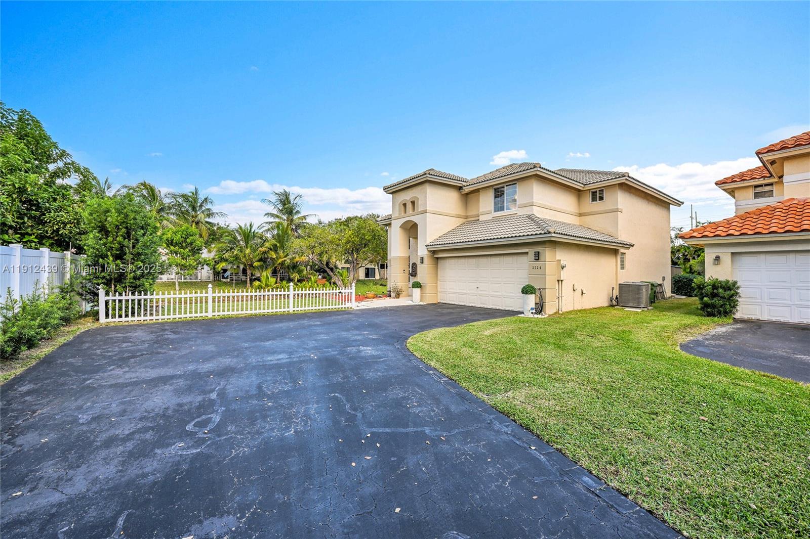 2726 68th Ave, Margate, Florida 33063