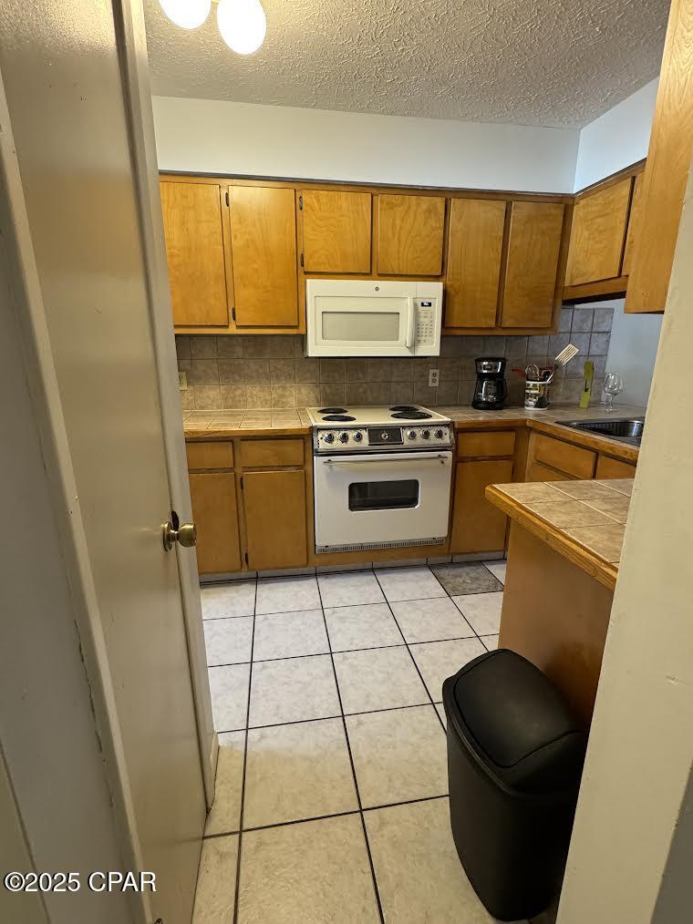 Image 10 For 7125 Lagoon Drive H