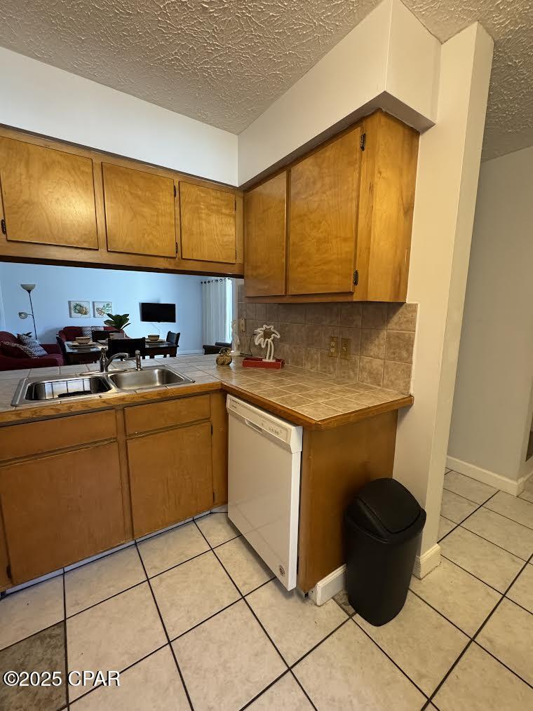 Image 11 For 7125 Lagoon Drive H