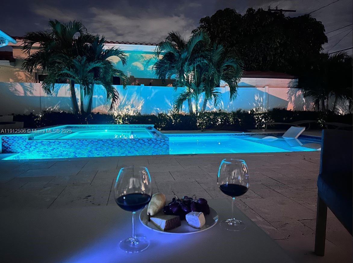 Hollywood 1-21 B Lot 7 Blk