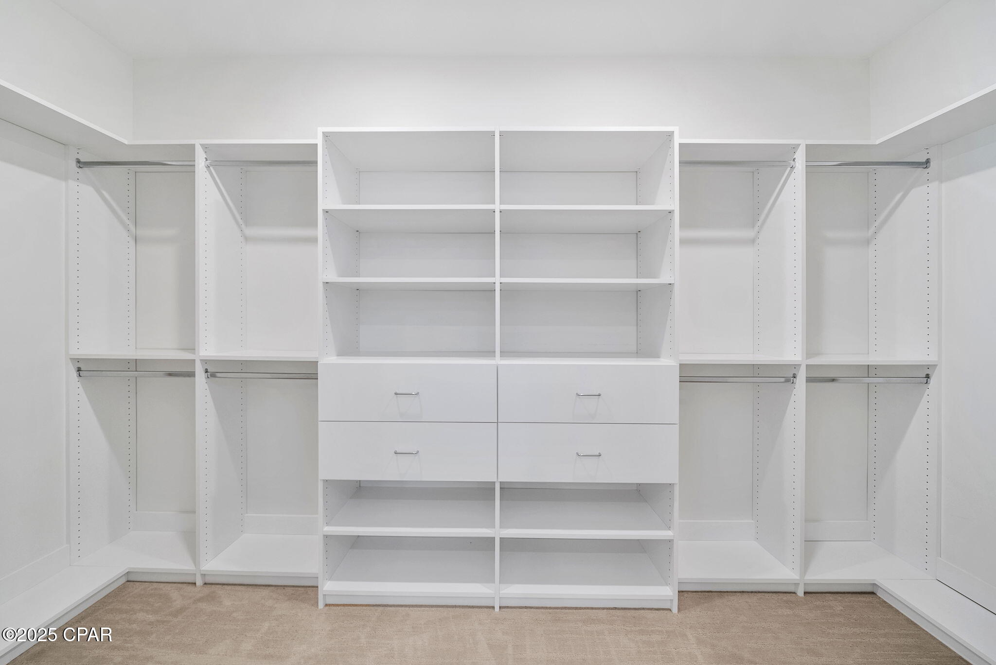 Image 23 For 1917 Rushes Avenue