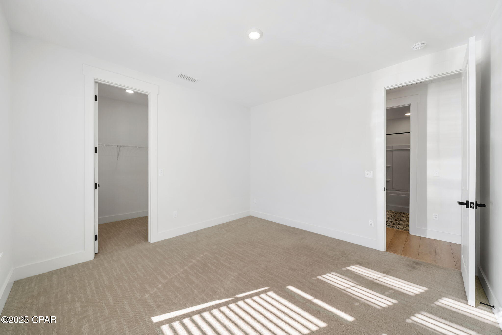 Image 27 For 1917 Rushes Avenue