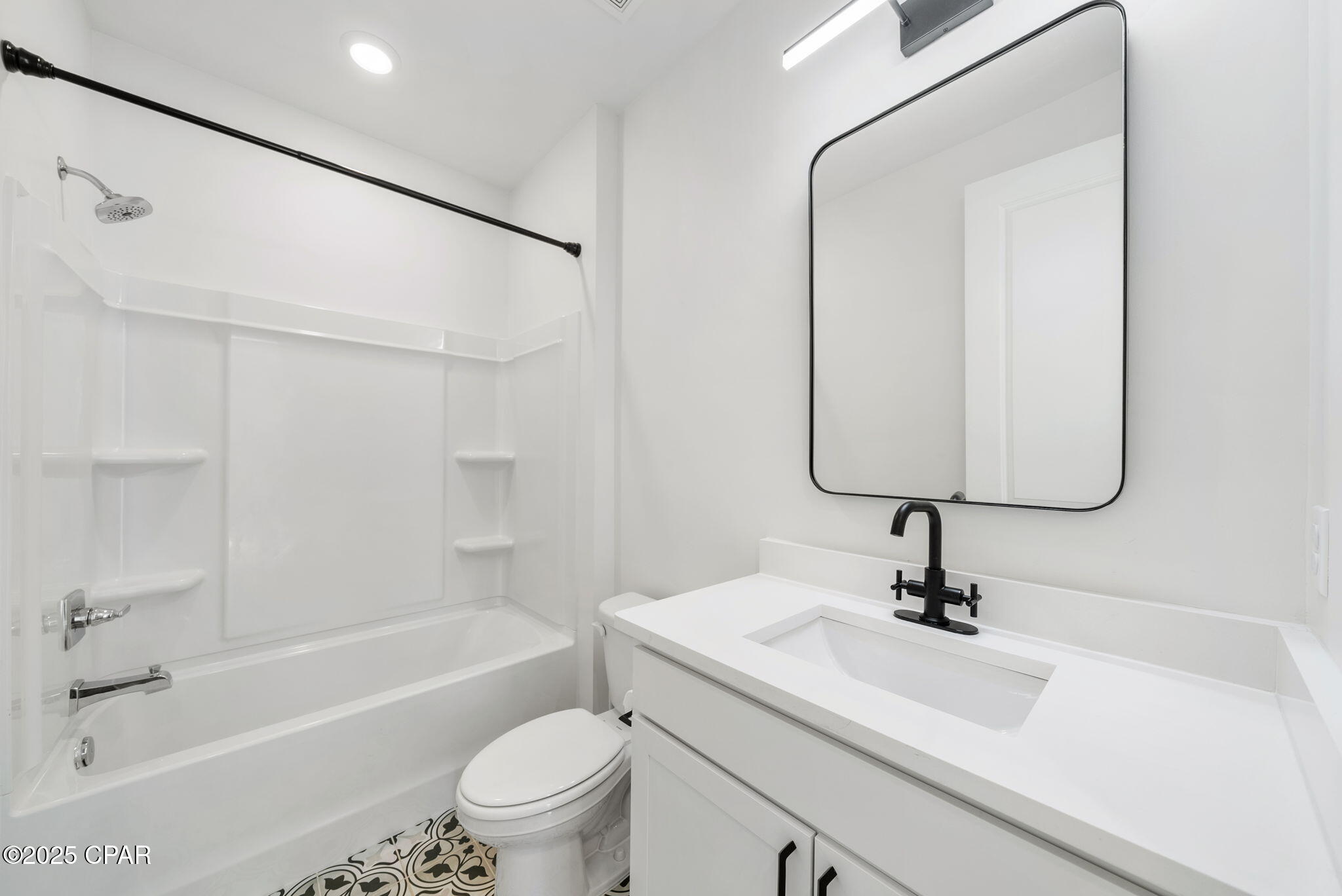 Image 28 For 1917 Rushes Avenue