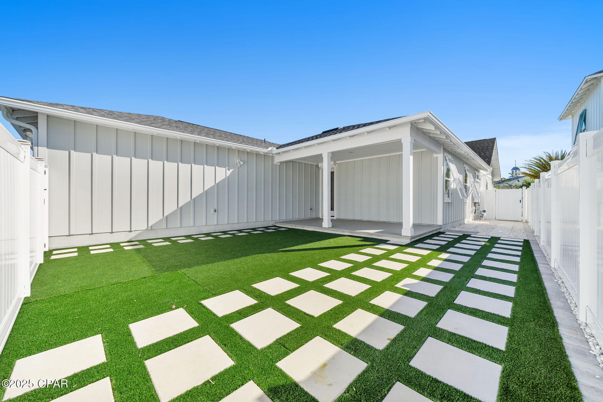 Image 3 For 1917 Rushes Avenue