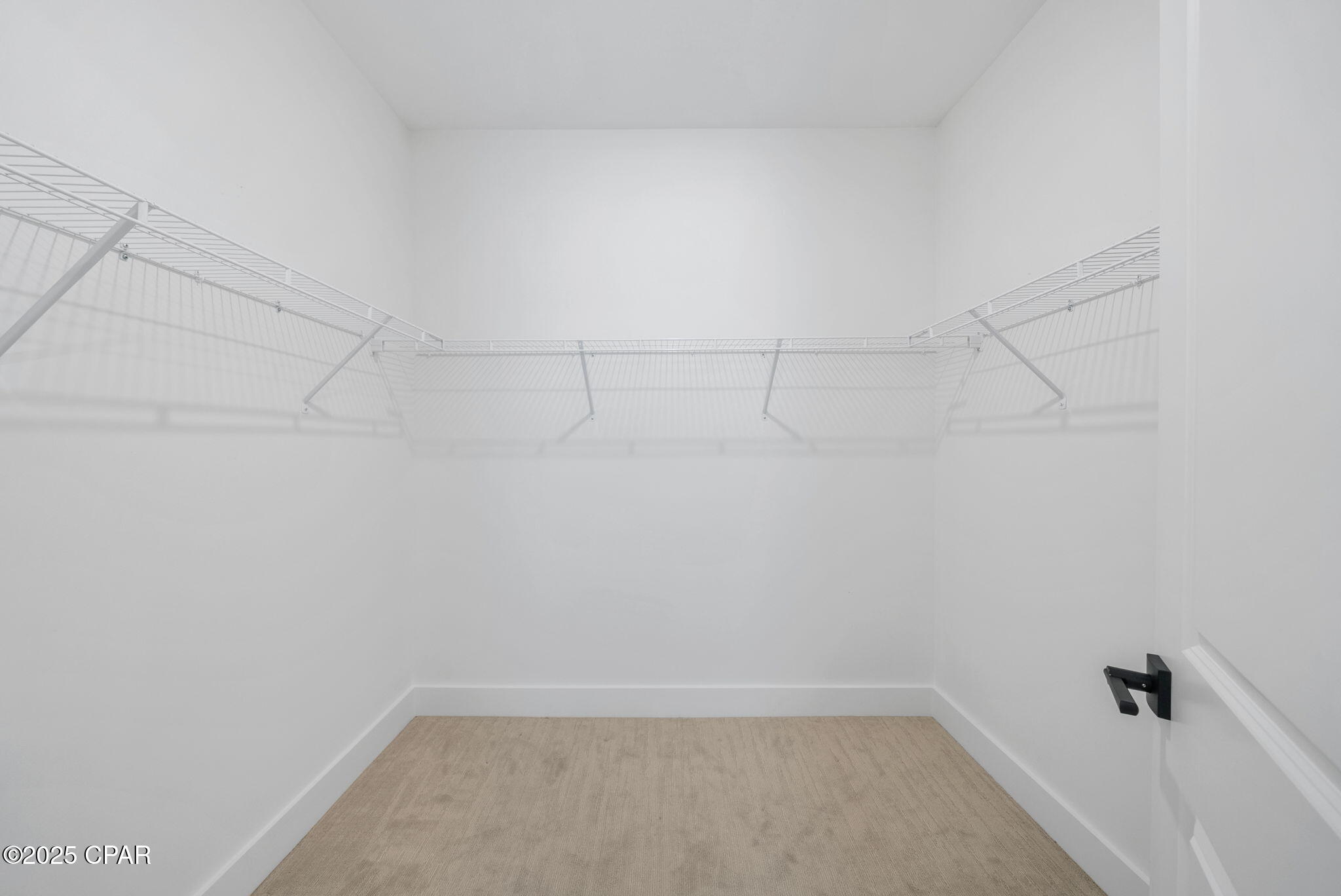 Image 37 For 1917 Rushes Avenue