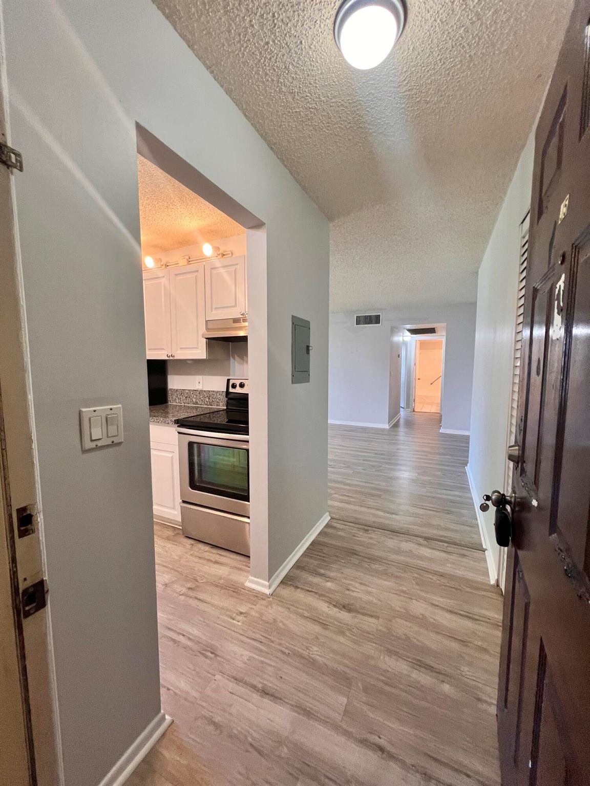 Pines Of Jupiter/tequesta