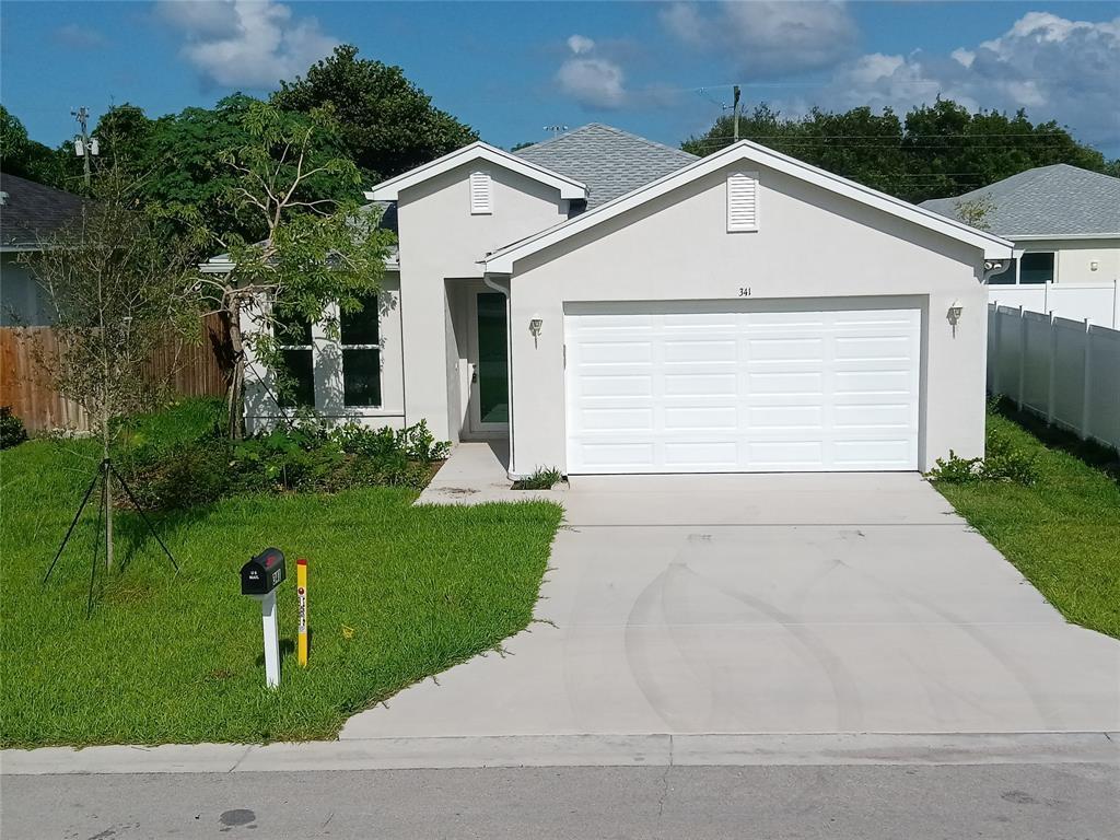 341 Oak Alley, Delray Beach, Florida 33444