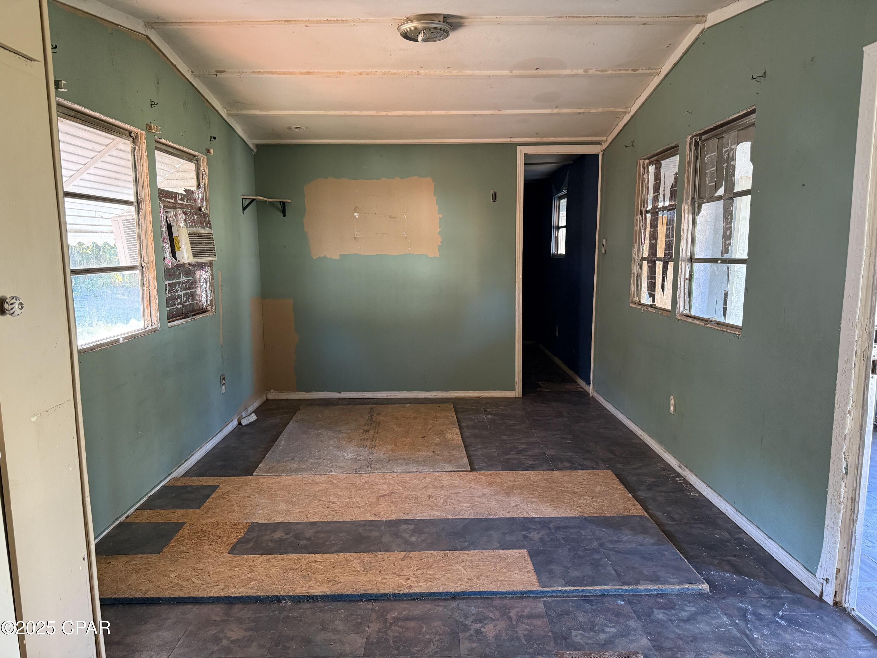 Image 7 For 4118 Hoskins Street