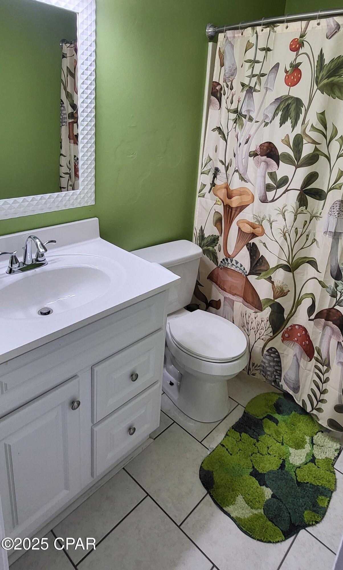 Image 11 For 4040 Woodridge Road