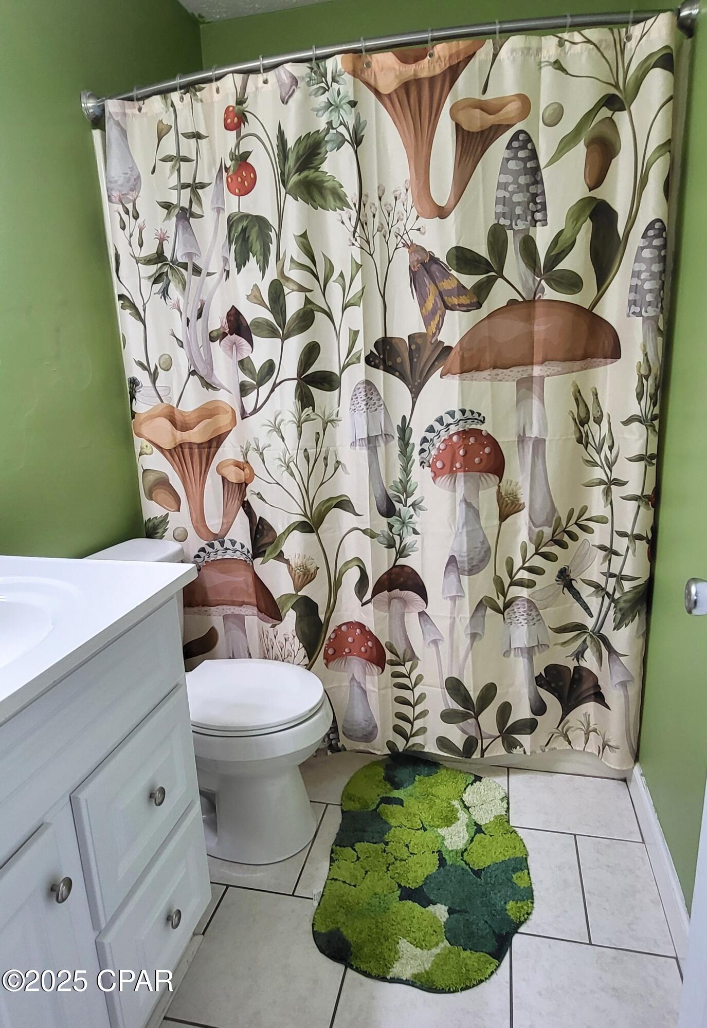 Image 13 For 4040 Woodridge Road