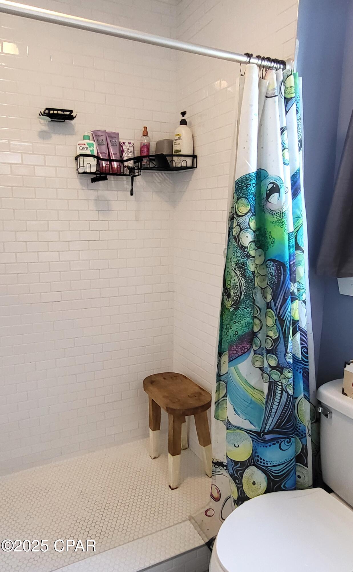 Image 26 For 4040 Woodridge Road