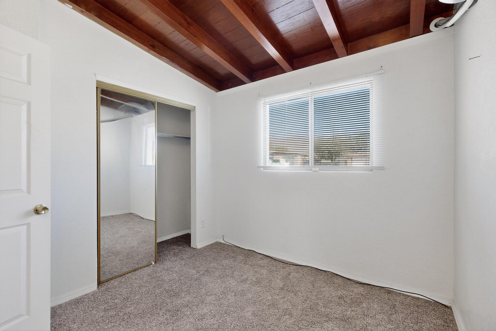 1215 Elizabeth Street NE Bedroom