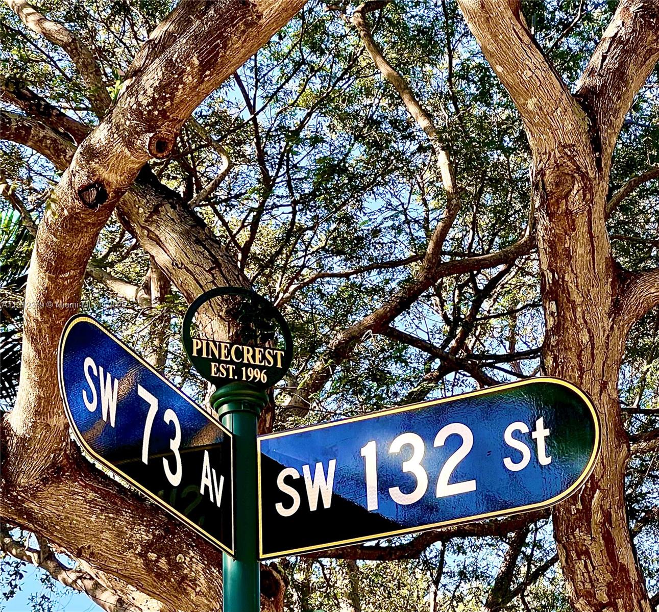 ***MORE PICTURES COMING SOON***Nestled in serene Pinecrest Village, minutes from Miami, this 4-bed, 2-bath luxury retreat on a half-acre corner lot offers ultimate privacy via 10-ft hedges and moss-draped oaks. Expansive driveway fits 50+ cars; vast backyard awaits custom gardens or outdoor kitchen.Inside: Open-concept living with plenty of natural light overlooking wildlife-filled oaks. Formal dining flows to breakfast nook and spacious kitchen. Air-conditioned 2.5-car garage.Heart: Family room opens to screened pool and patio, dining for 8, sectional, TV to heated pool. Ideal for gatherings.Updated with impact windows/doors, underground utilities. Walk to Shops at The Falls; quick drive to Brickell/South Beach. Your paradise sanctuary—schedule a tour today!