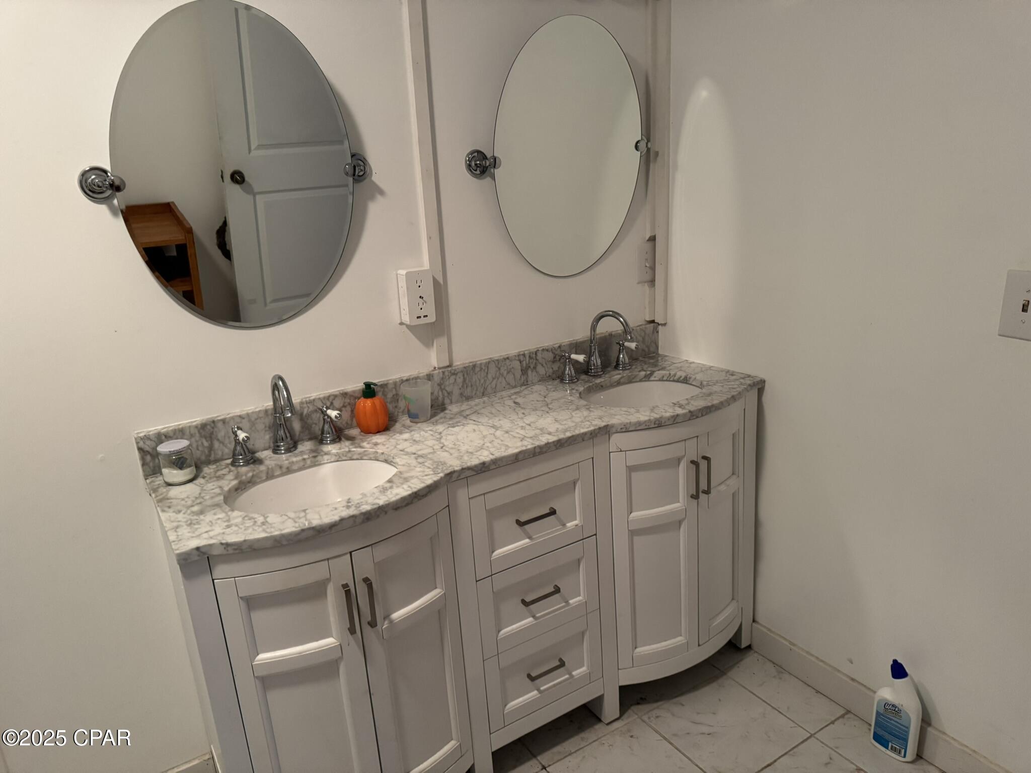 Image 25 For 5917 Fort Road 69rd