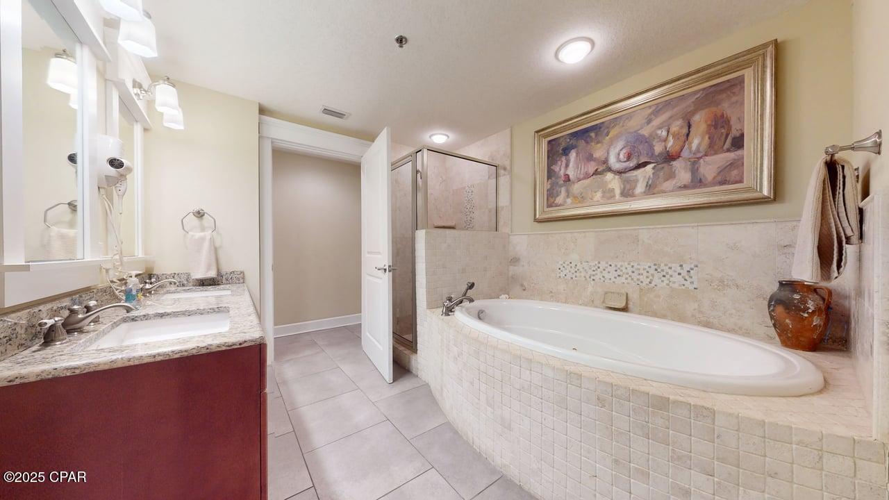 11800 Front Beach 2-1402