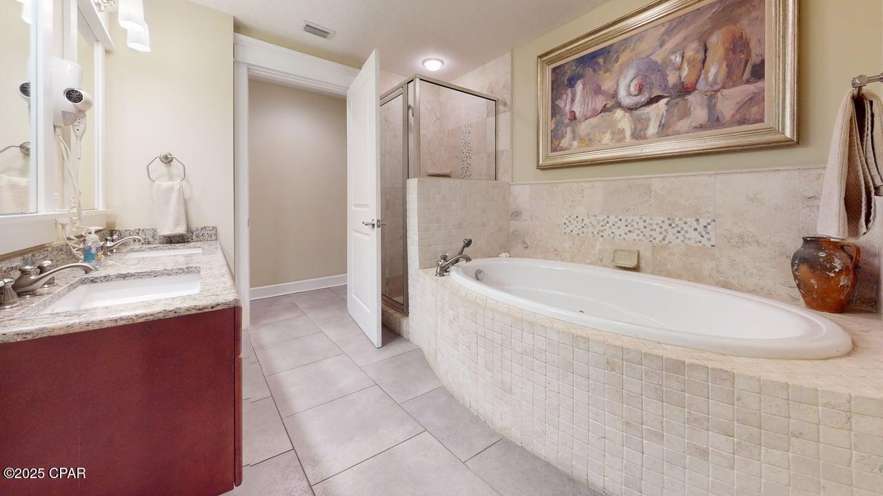 11800 Front Beach 2-1402