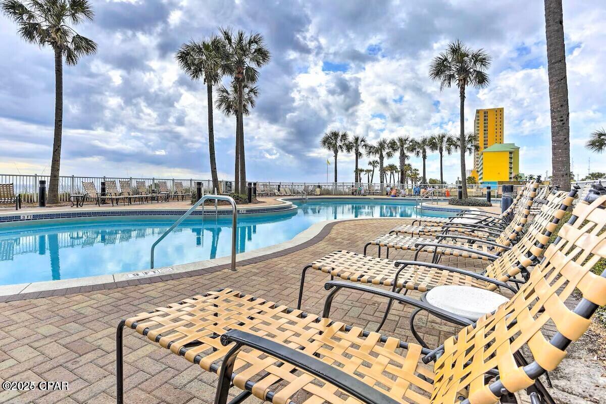 11800 Front Beach 2-1402