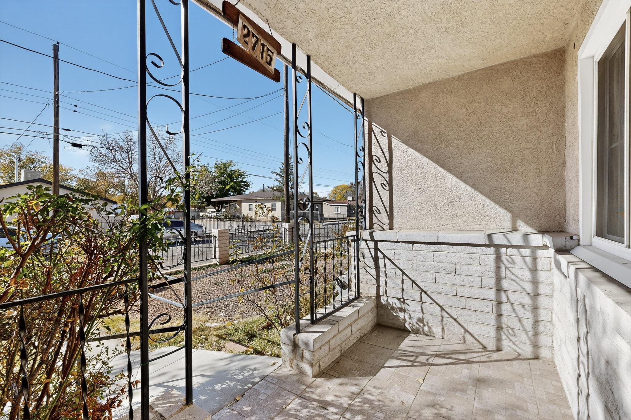 2715 Floral Road NW Exterior Front