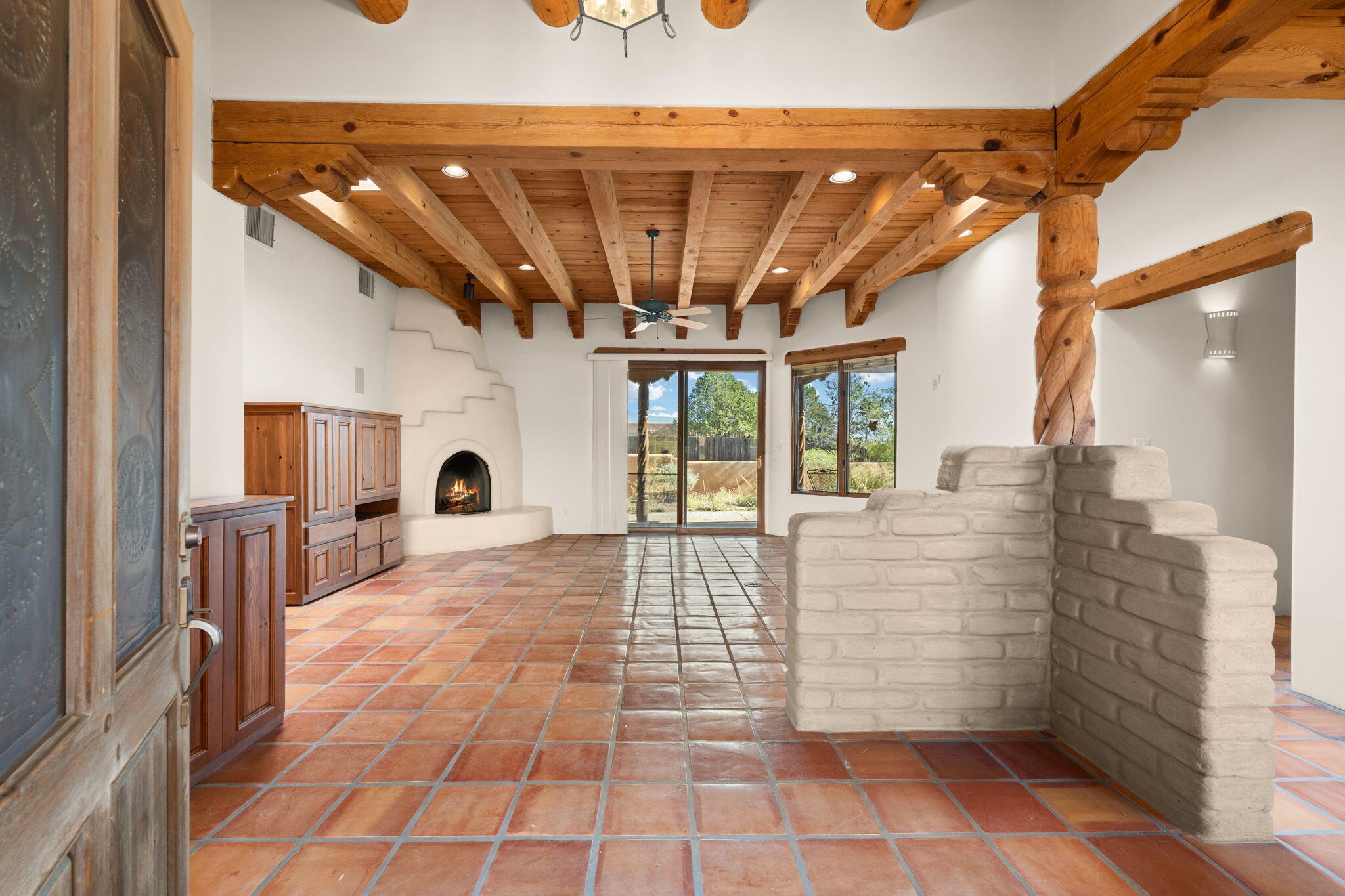 27 Don Lorenzo Living Room