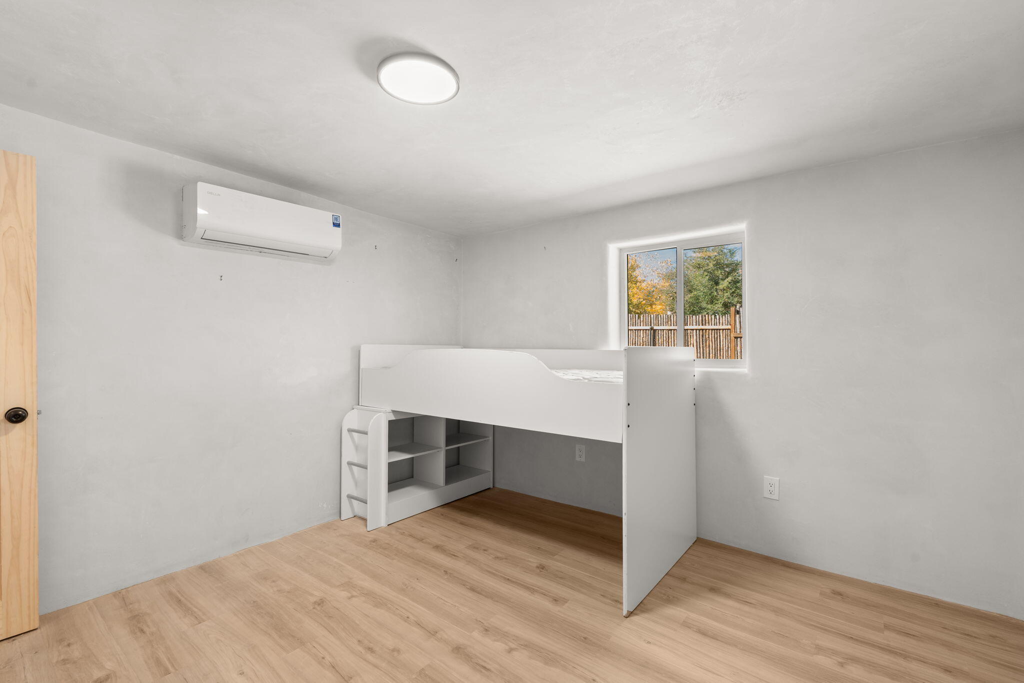 599 Old Church Road Bedroom