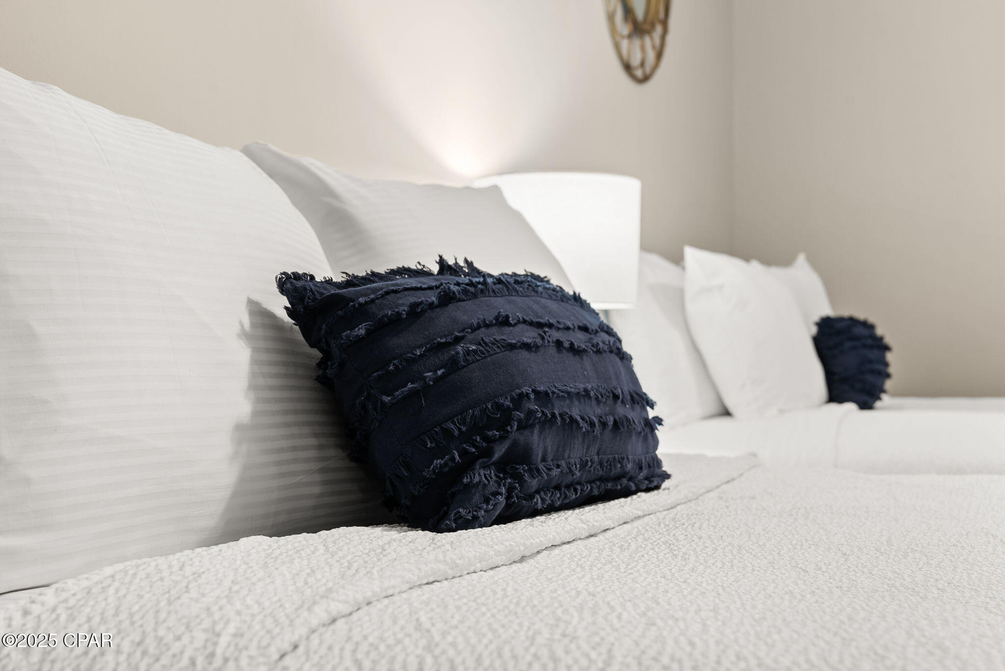 Image 24 For 17614 Front Beach Road 44a