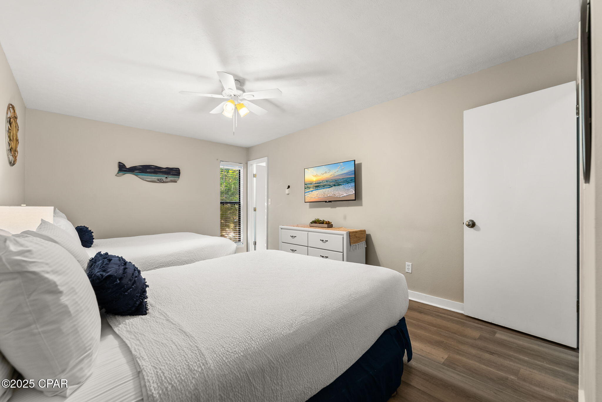 Image 26 For 17614 Front Beach Road 44a