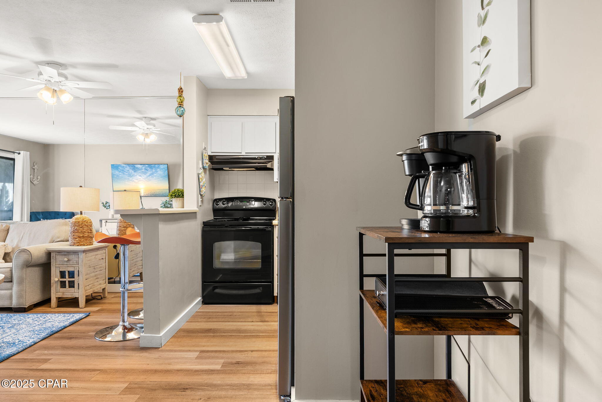 Image 8 For 17614 Front Beach Road 44a