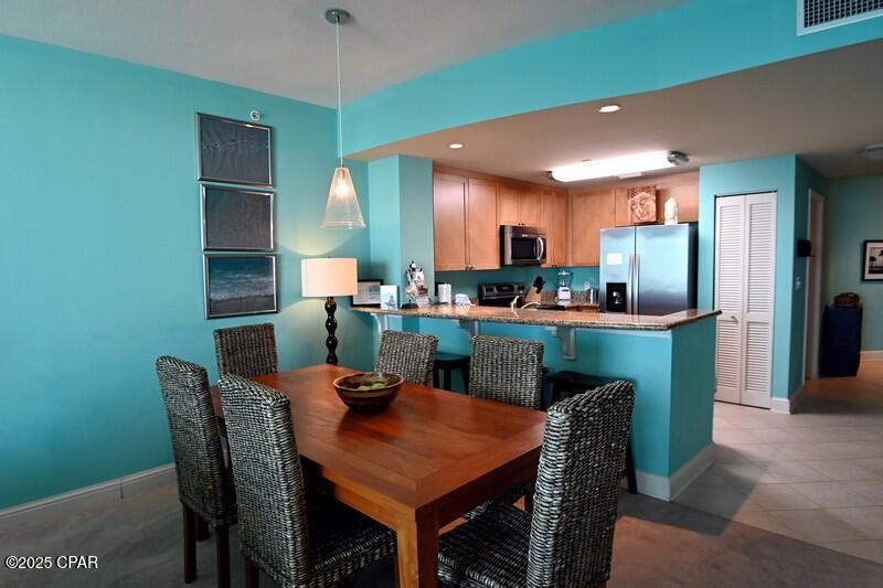 Image 11 For 15625 Front Beach Road 1708