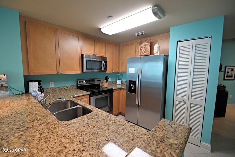 Image 13 For 15625 Front Beach Road 1708