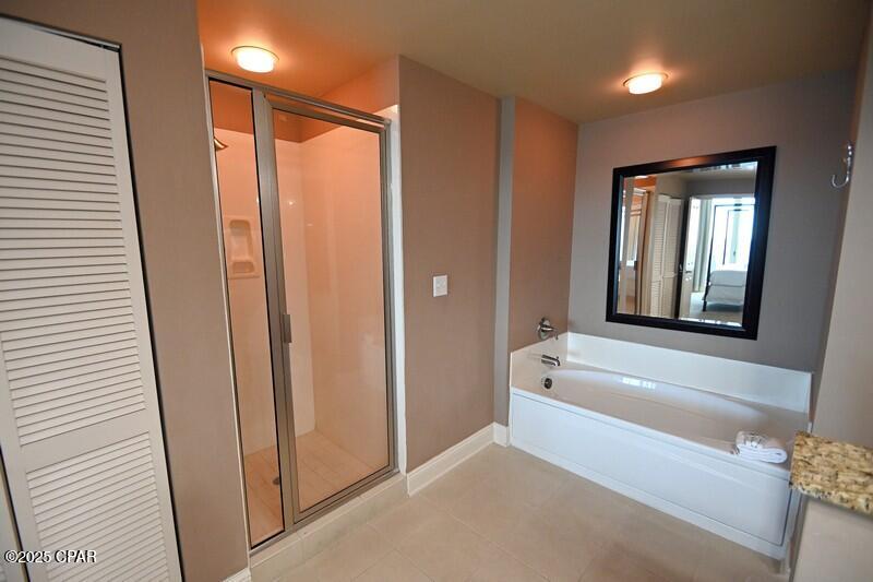 Image 8 For 15625 Front Beach Road 1708