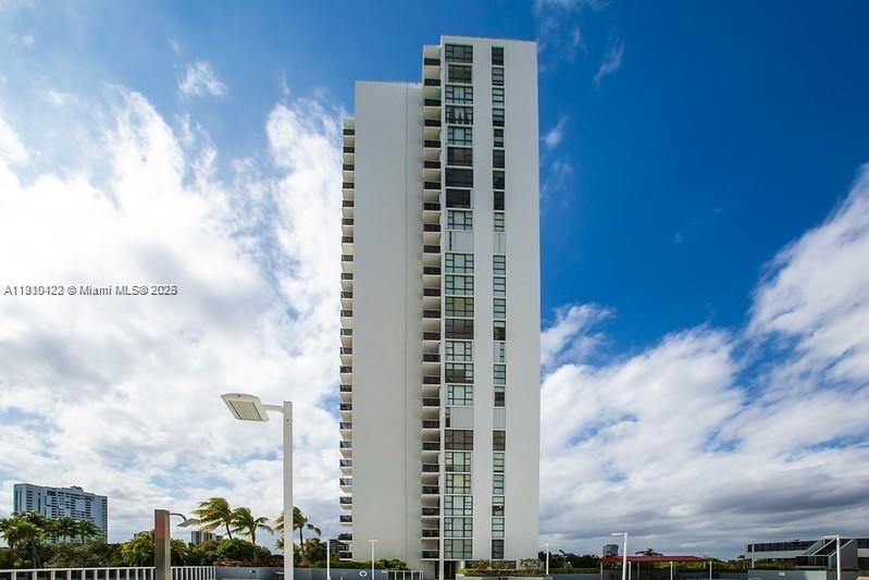 Aventura Eldorado Condo