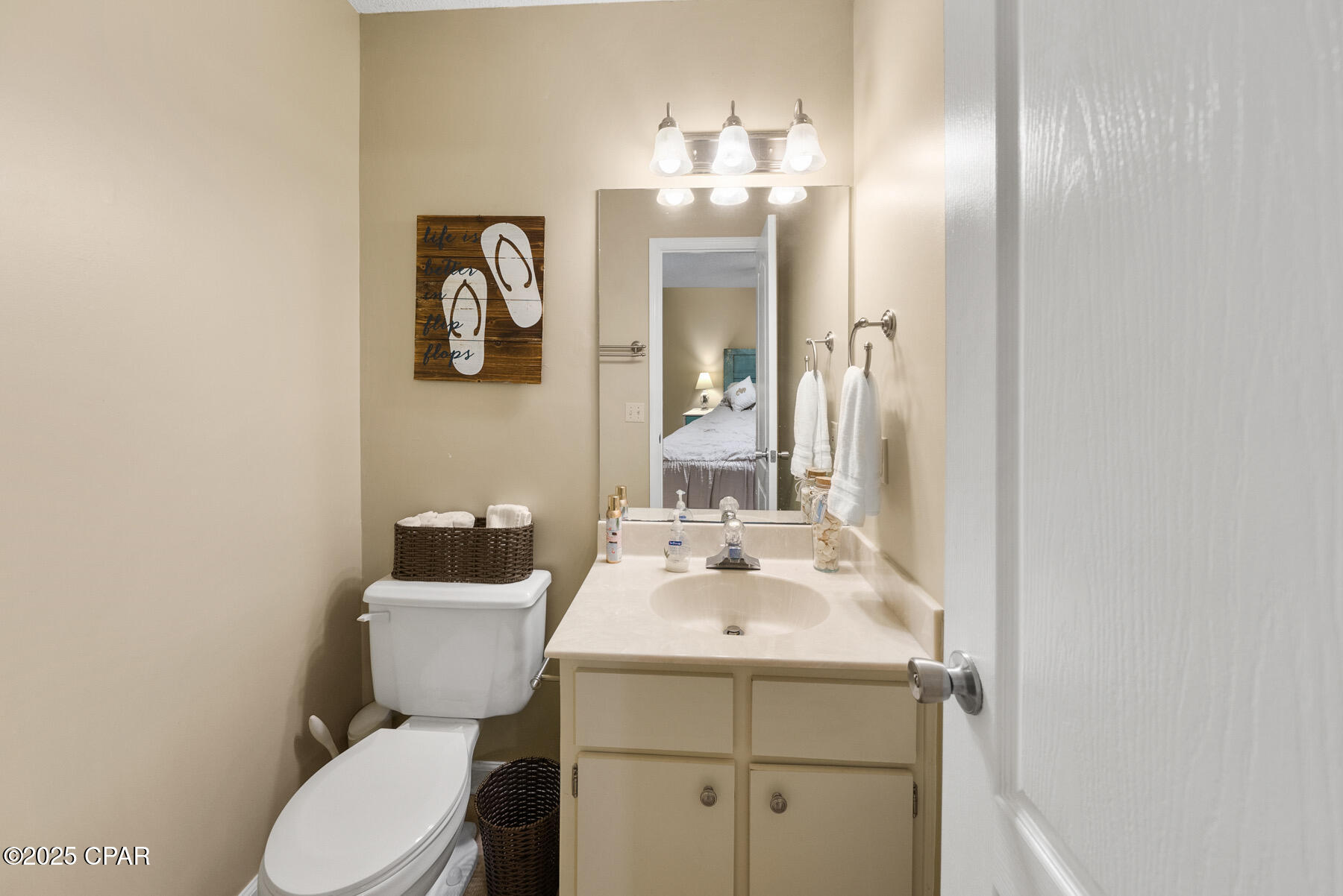 Image 17 For 17462 Front Beach Road 78h