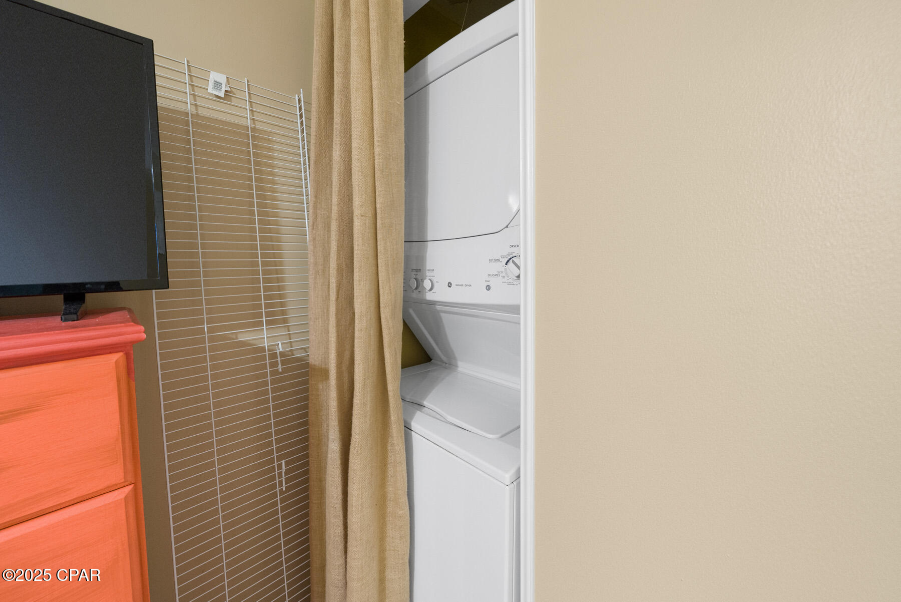 Image 20 For 17462 Front Beach Road 78h