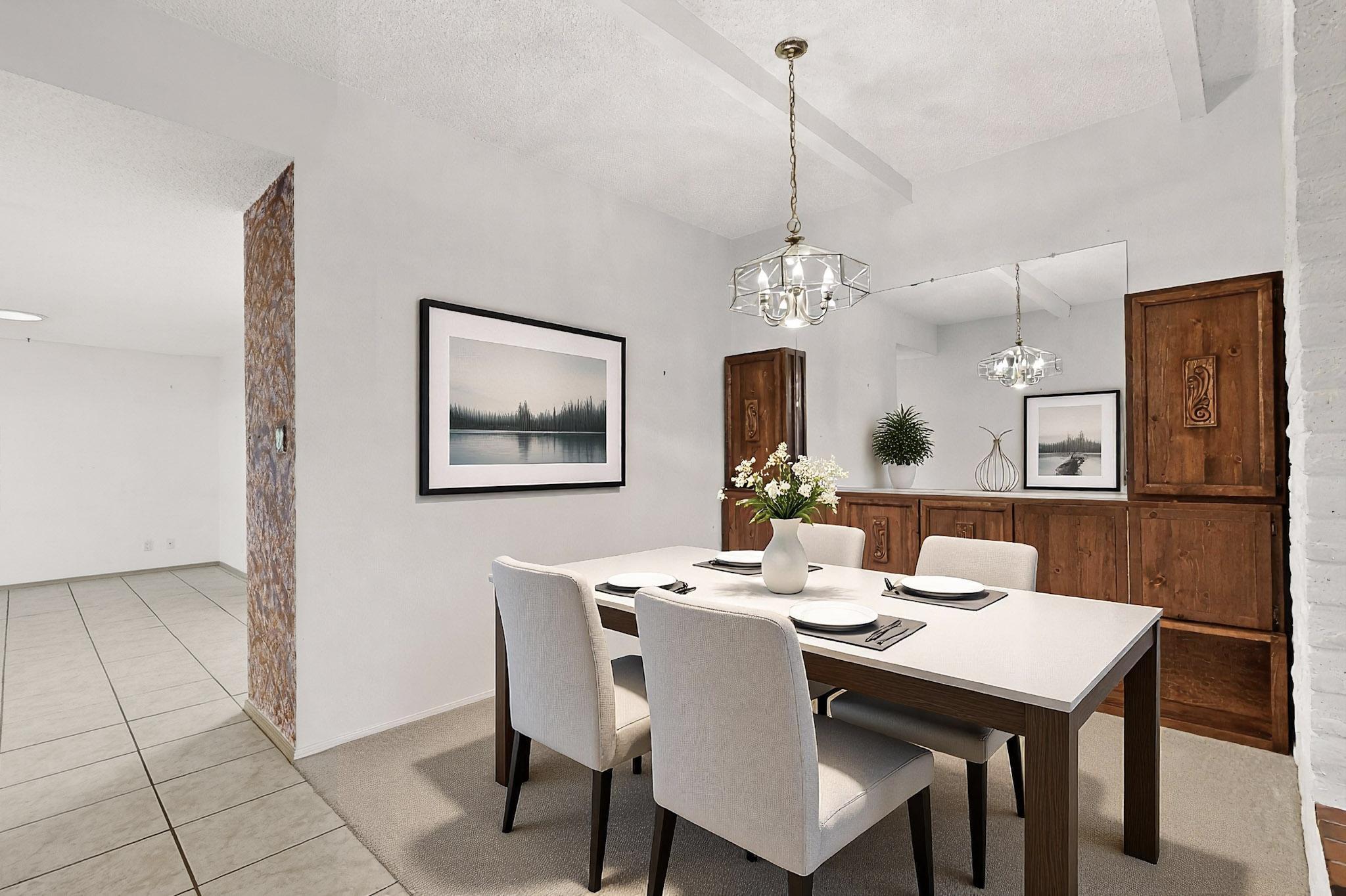 8906 CHAMBERS Place NE Dining Room