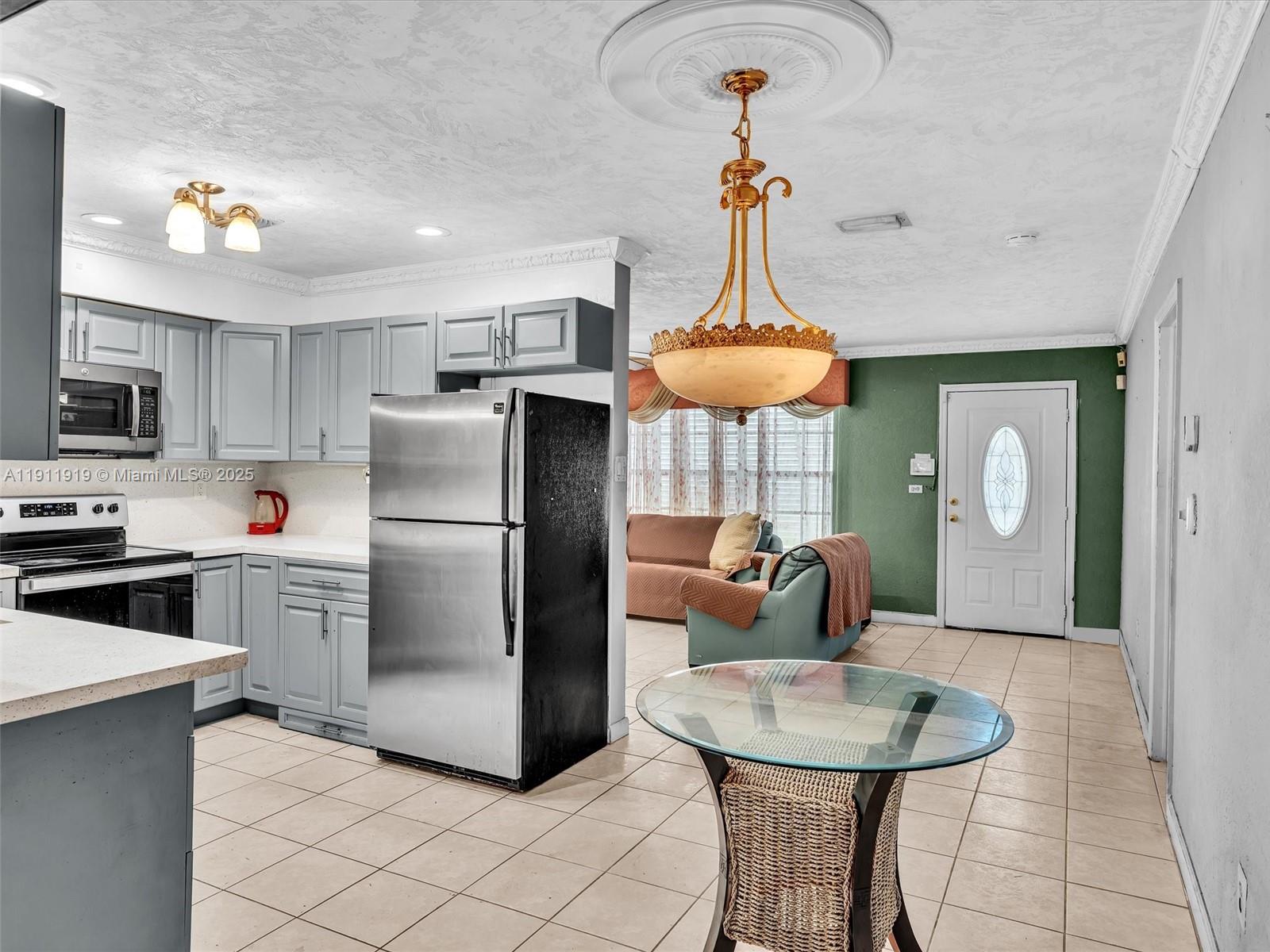 Berkeley Manor Sec 1