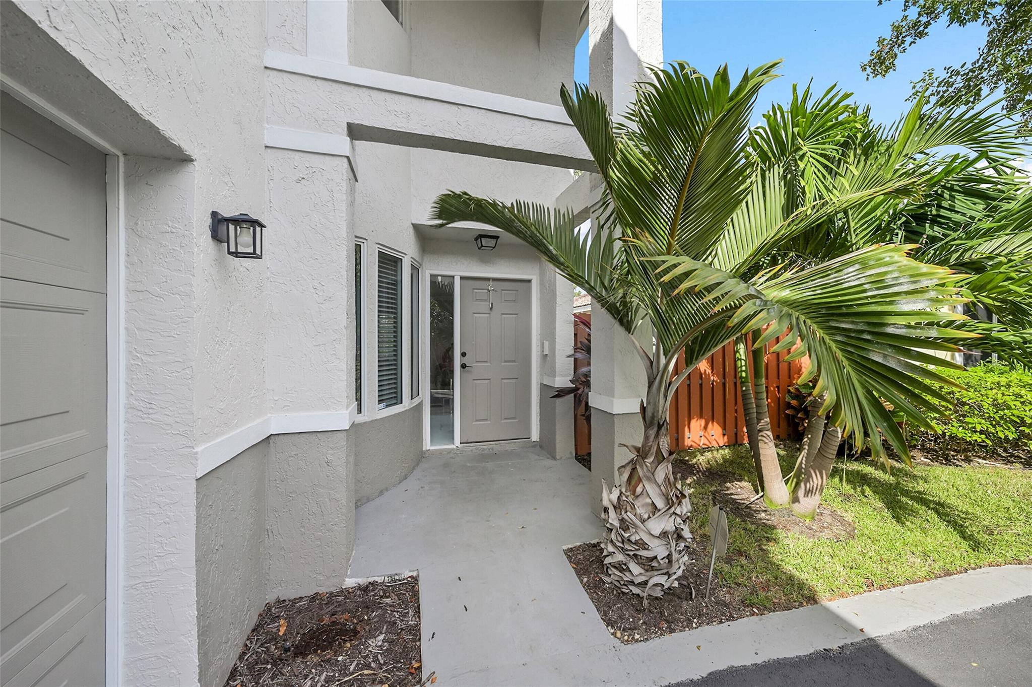 Homes for sale in Coconut Creek, FL | 547 Nw 47th Way, Coconut Creek, FL 33063 | MLS# F10536492