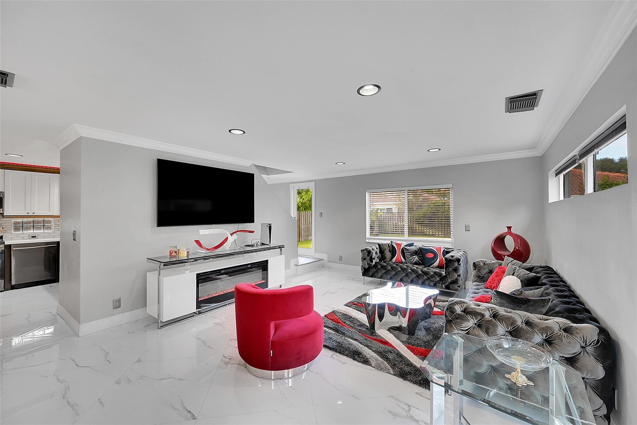 Homes for sale in Coconut Creek, FL | 547 Nw 47Th Way, Coconut Creek, FL 33063 | MLS# F10536492