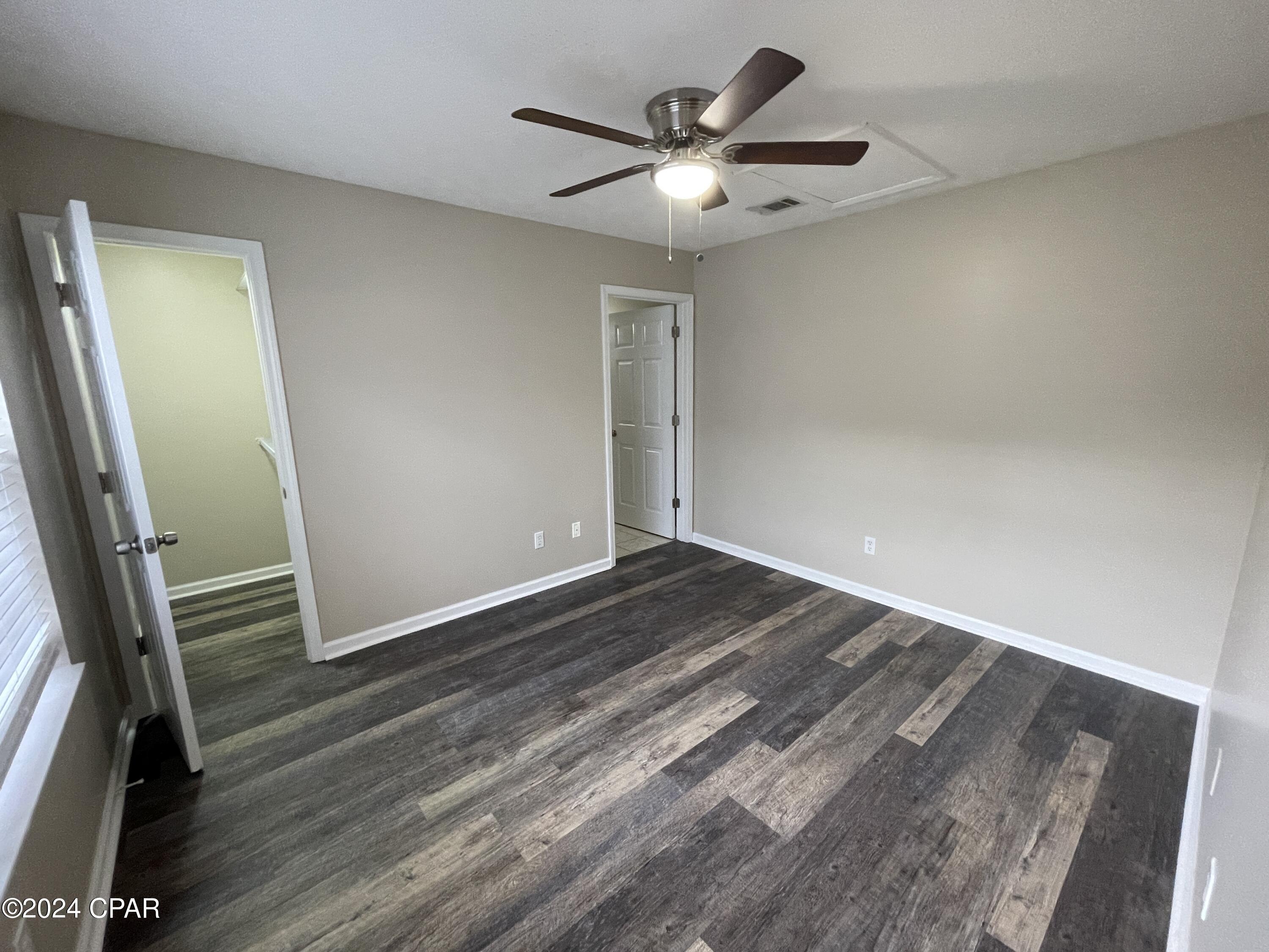 Image 10 For 7102 Lagoon Drive