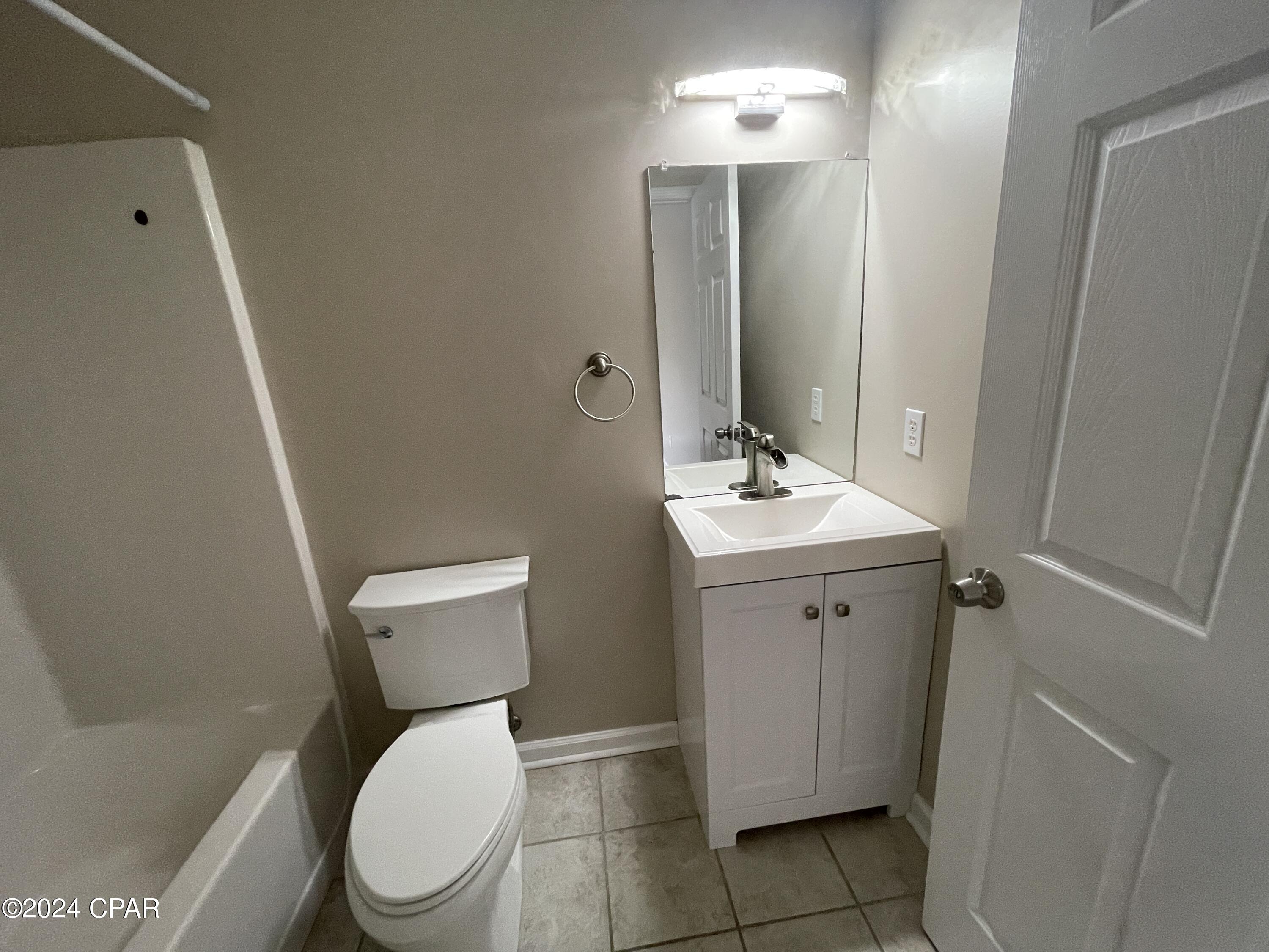 Image 12 For 7102 Lagoon Drive