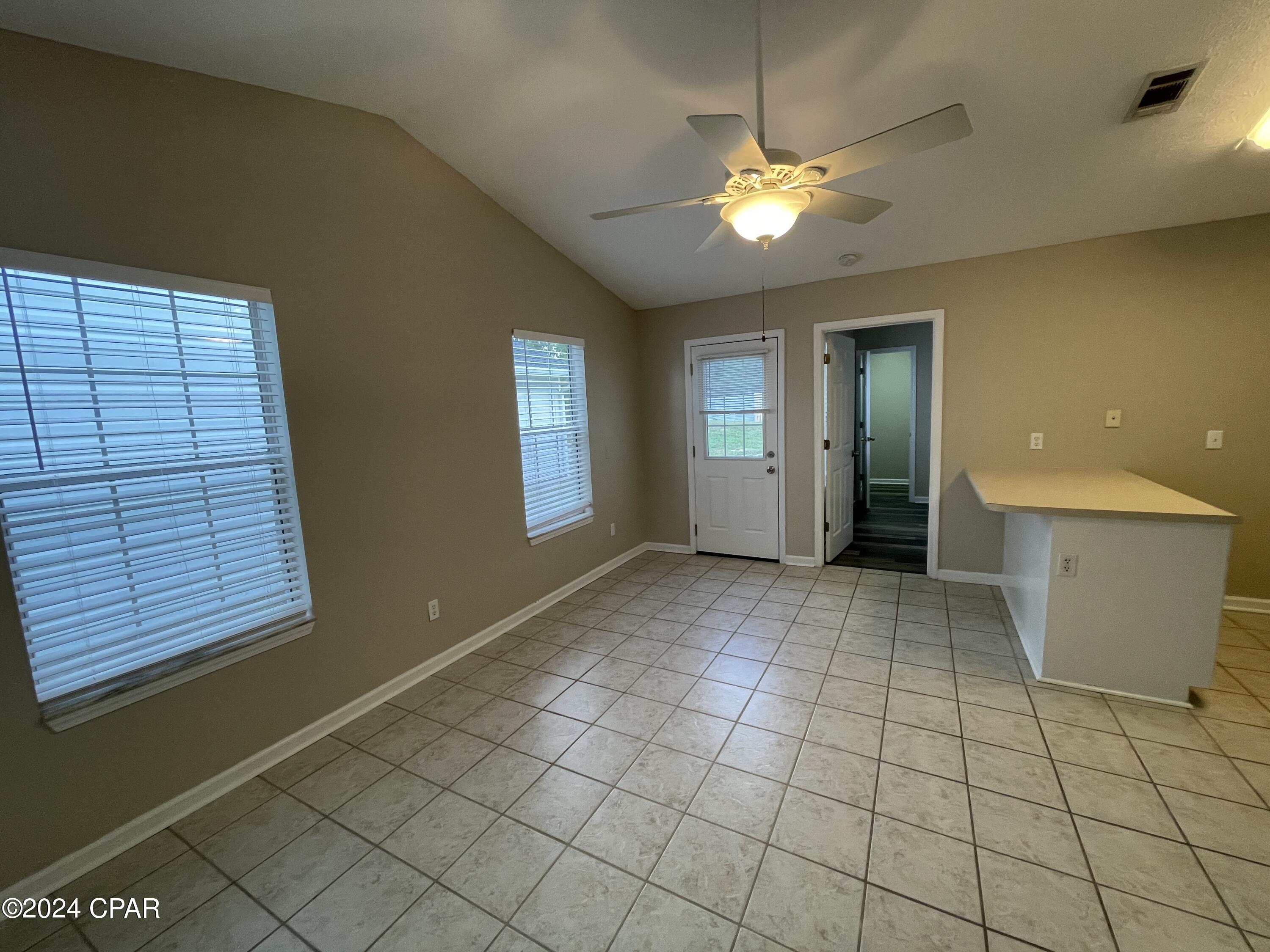 Image 9 For 7102 Lagoon Drive