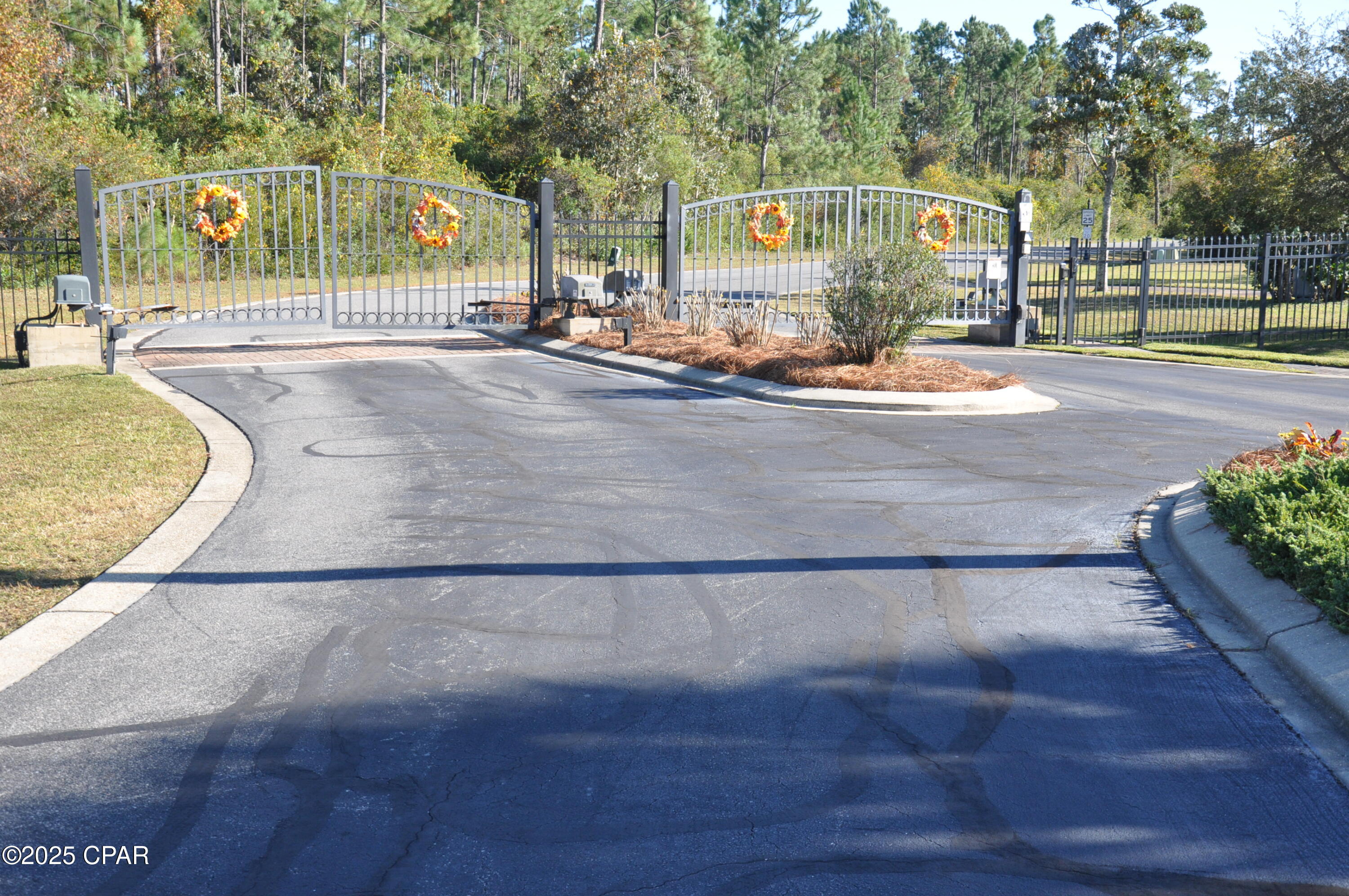 Image 2 For 909 Anchor Court