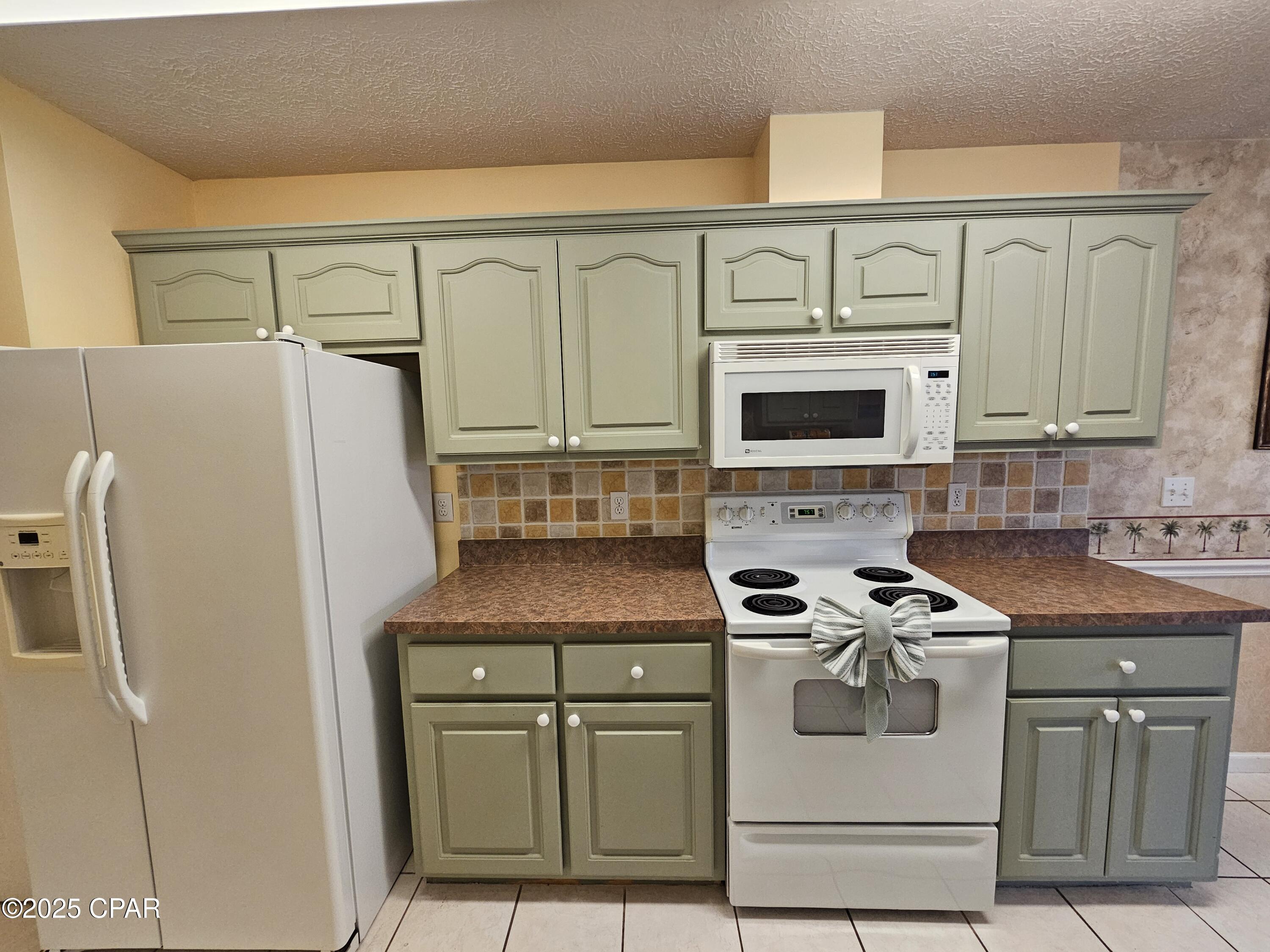 Image 17 For 2805 Gwendolen Court